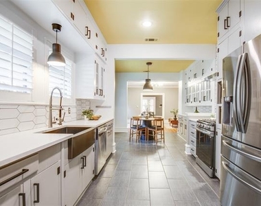 723 Skillman Street - Photo Thumbnail 15