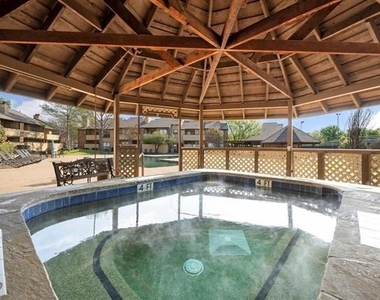 1104 Horizon Trail - Photo Thumbnail 20