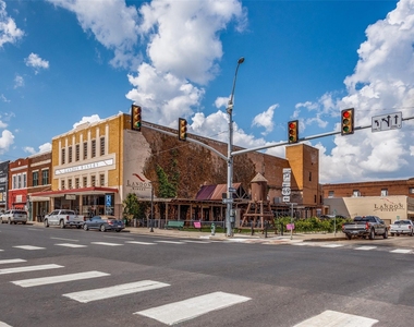 2309 Wesley Street - Photo Thumbnail 28