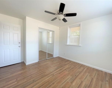 2309 Wesley Street - Photo Thumbnail 18