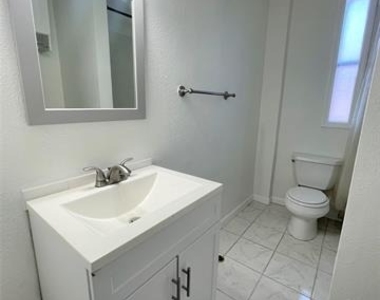 2309 Wesley Street - Photo Thumbnail 15