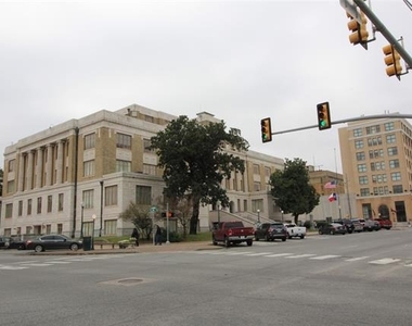 2309 Wesley Street - Photo Thumbnail 24