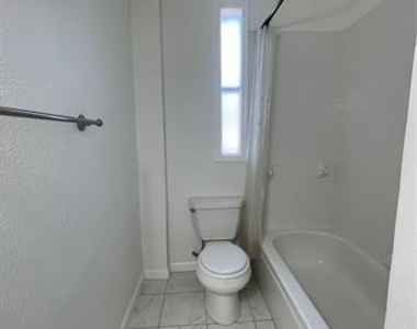 2309 Wesley Street - Photo Thumbnail 16