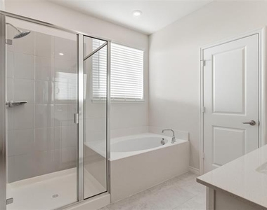 115 Sophie Drive - Photo Thumbnail 9