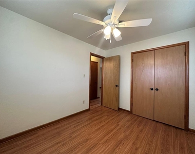 500 Stinson Street - Photo Thumbnail 11