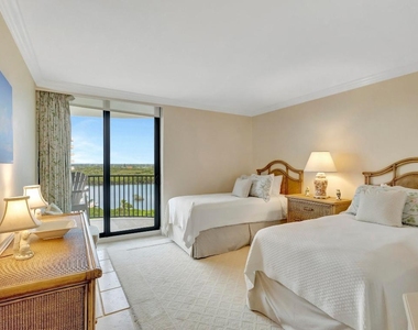400 Beach Road - Photo Thumbnail 64