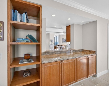 400 Beach Road - Photo Thumbnail 35