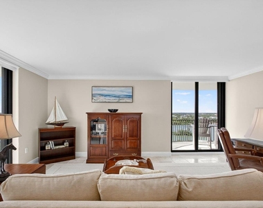 400 Beach Road - Photo Thumbnail 34