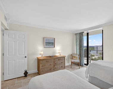 400 Beach Road - Photo Thumbnail 28