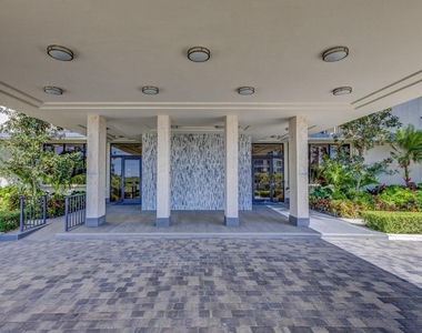 400 Beach Road - Photo Thumbnail 59
