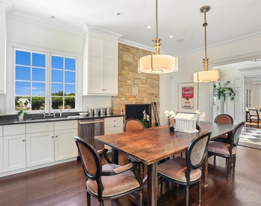 10 Horse Meadow Lane - Photo Thumbnail 8