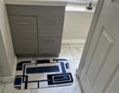1414 W Tioga Street - Photo Thumbnail 5