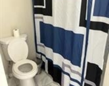 1414 W Tioga Street - Photo Thumbnail 6