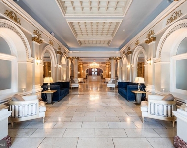 699 N Broad Street - Photo Thumbnail 2