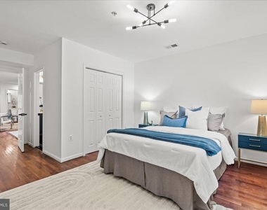 1241 18th Street Ne - Photo Thumbnail 8