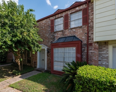 8486 Ariel Street - Photo Thumbnail 11