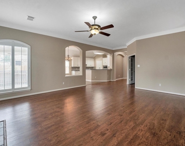 2711 Sica Hollow Lane - Photo Thumbnail 15