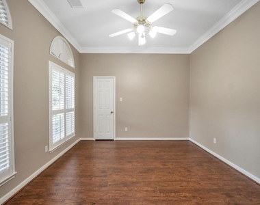 2711 Sica Hollow Lane - Photo Thumbnail 22