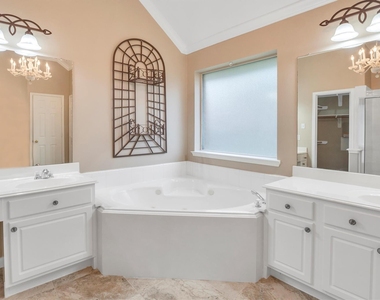 2711 Sica Hollow Lane - Photo Thumbnail 31