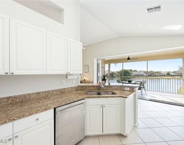 7828 Gardner Drive - Photo Thumbnail 8
