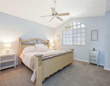 7828 Gardner Drive - Photo Thumbnail 21