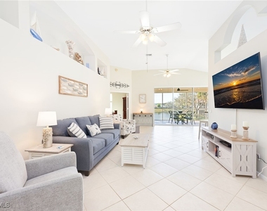7828 Gardner Drive - Photo Thumbnail 2