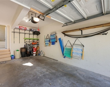 7828 Gardner Drive - Photo Thumbnail 29
