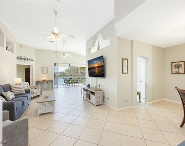 7828 Gardner Drive - Photo Thumbnail 13