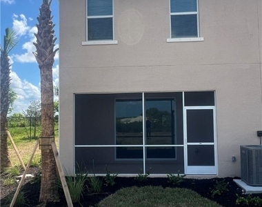 2971 Citrus Street - Photo Thumbnail 4