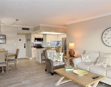 4900 Brittany Drive S - Photo Thumbnail 11