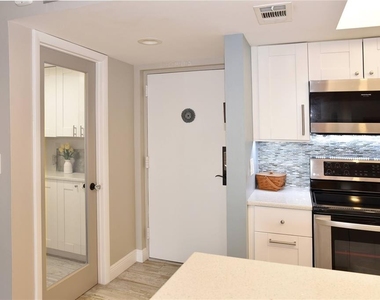4900 Brittany Drive S - Photo Thumbnail 1
