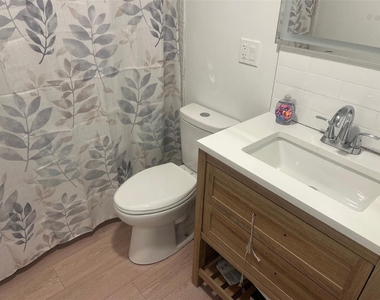1028 Apollo Beach Boulevard - Photo Thumbnail 10