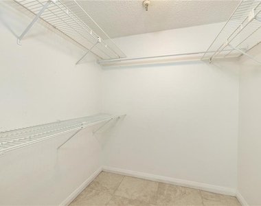 5950 Pelican Bay Plaza S - Photo Thumbnail 12