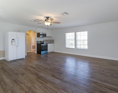 7121 Blue Indigo Crescent - Photo Thumbnail 2