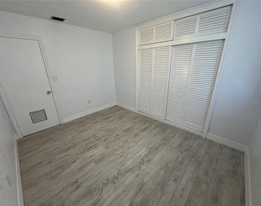 189 Small Street Se - Photo Thumbnail 11