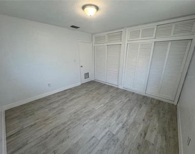 189 Small Street Se - Photo Thumbnail 13