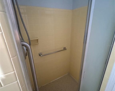 189 Small Street Se - Photo Thumbnail 18