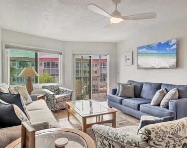 1250 N Portofino Drive - Photo Thumbnail 5