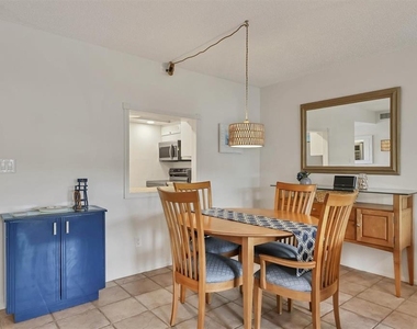1250 N Portofino Drive - Photo Thumbnail 12