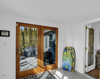 1403 Ocean Avenue - Photo Thumbnail 13