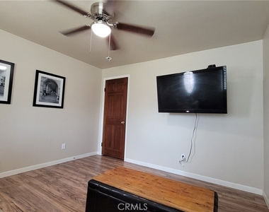 820 Jackson - Photo Thumbnail 7