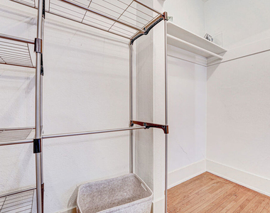 619 N Plymouth - Photo Thumbnail 10
