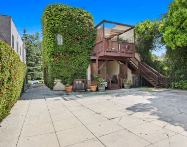 619 N Plymouth - Photo Thumbnail 16