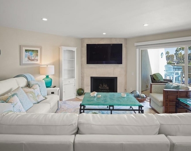 8 Antigua Ct - Photo Thumbnail 5