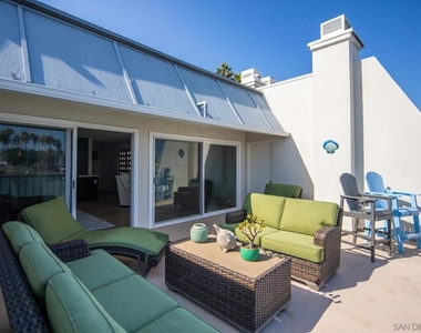 8 Antigua Ct - Photo Thumbnail 14