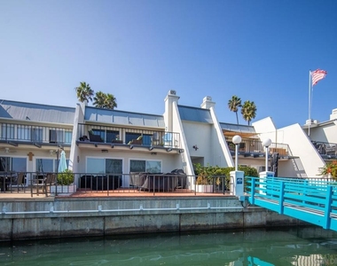 8 Antigua Ct - Photo Thumbnail 17