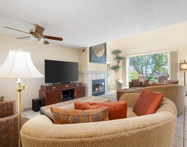 260 Vista Royale Circle E - Photo Thumbnail 1