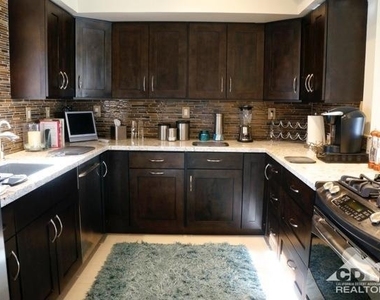 72710 Yucca Court - Photo Thumbnail 9