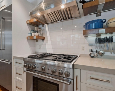 302 Nw 16th Street - Photo Thumbnail 15