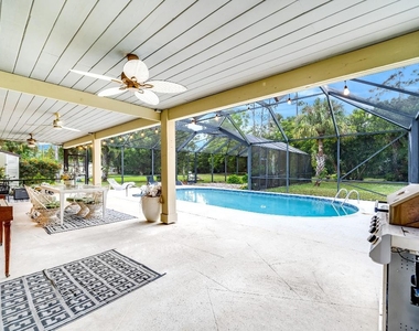583 Rambling Drive Circle - Photo Thumbnail 25